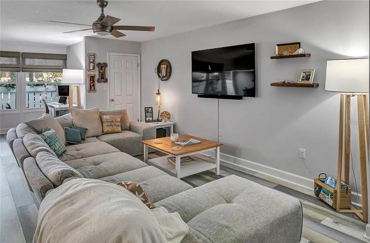 661 POINSETTIA AVE #104, CLEARWATER BEACH, FL, 33767