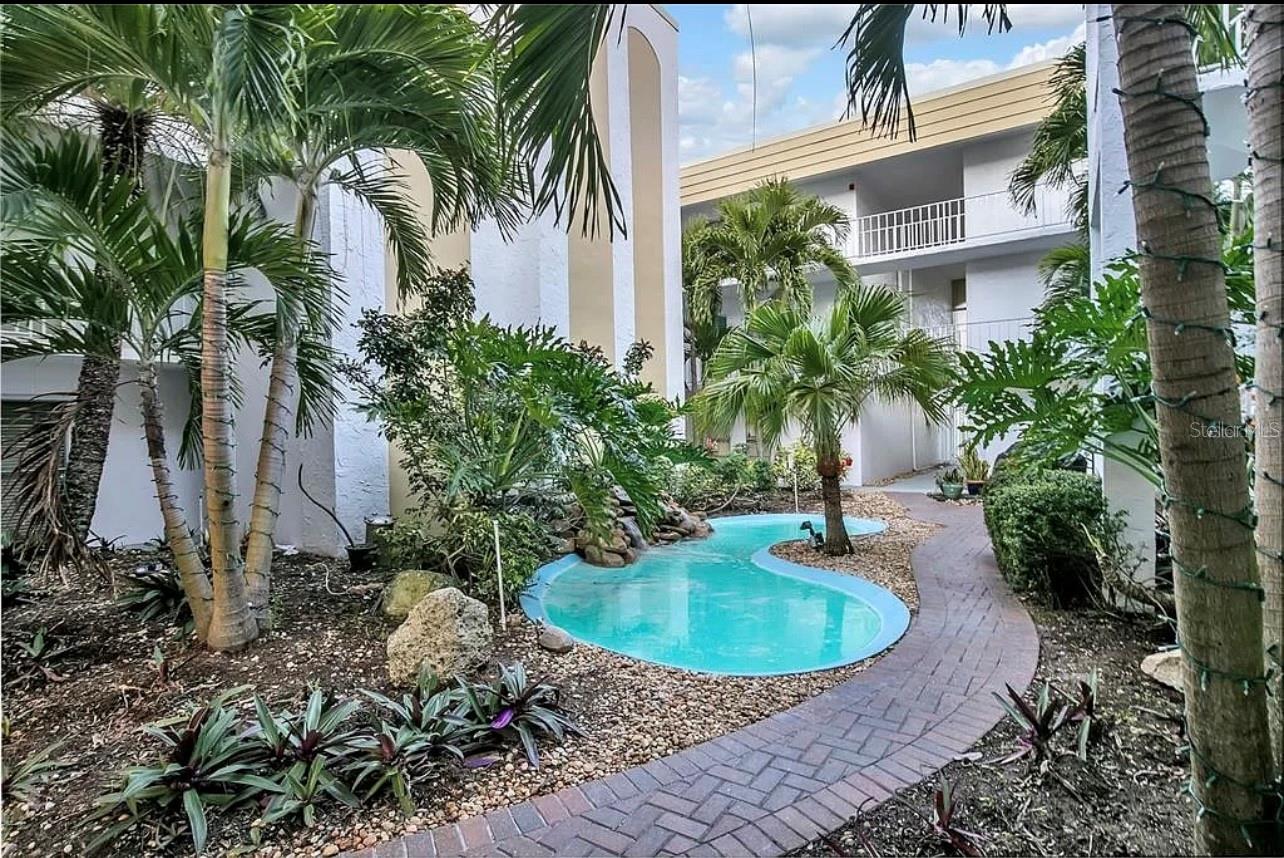 661 POINSETTIA AVE #104, CLEARWATER BEACH, FL, 33767