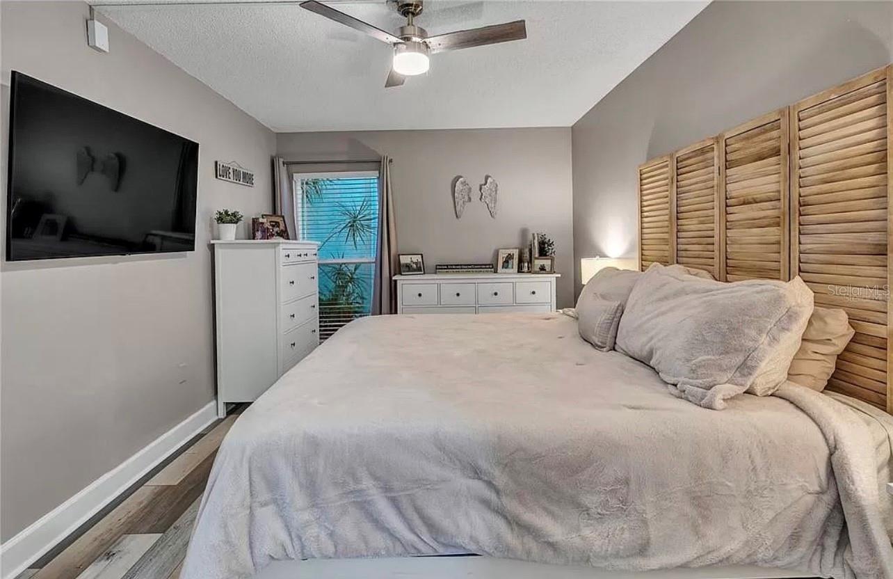 661 POINSETTIA AVE #104, CLEARWATER BEACH, FL, 33767