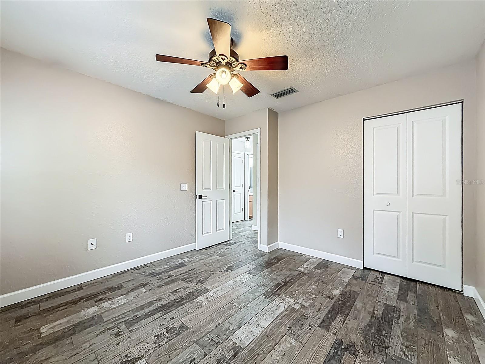 12208 WEDGEFIELD DR, GRAND ISLAND, FL, 32735