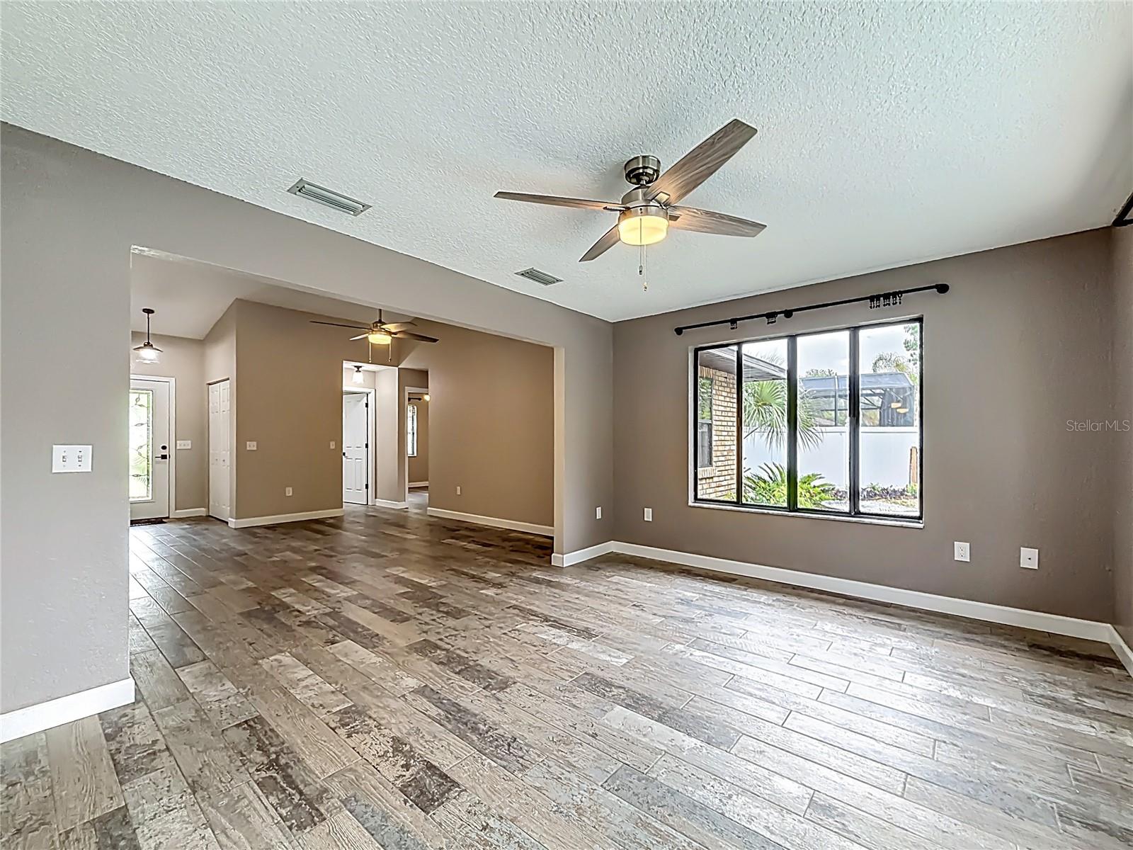 12208 WEDGEFIELD DR, GRAND ISLAND, FL, 32735
