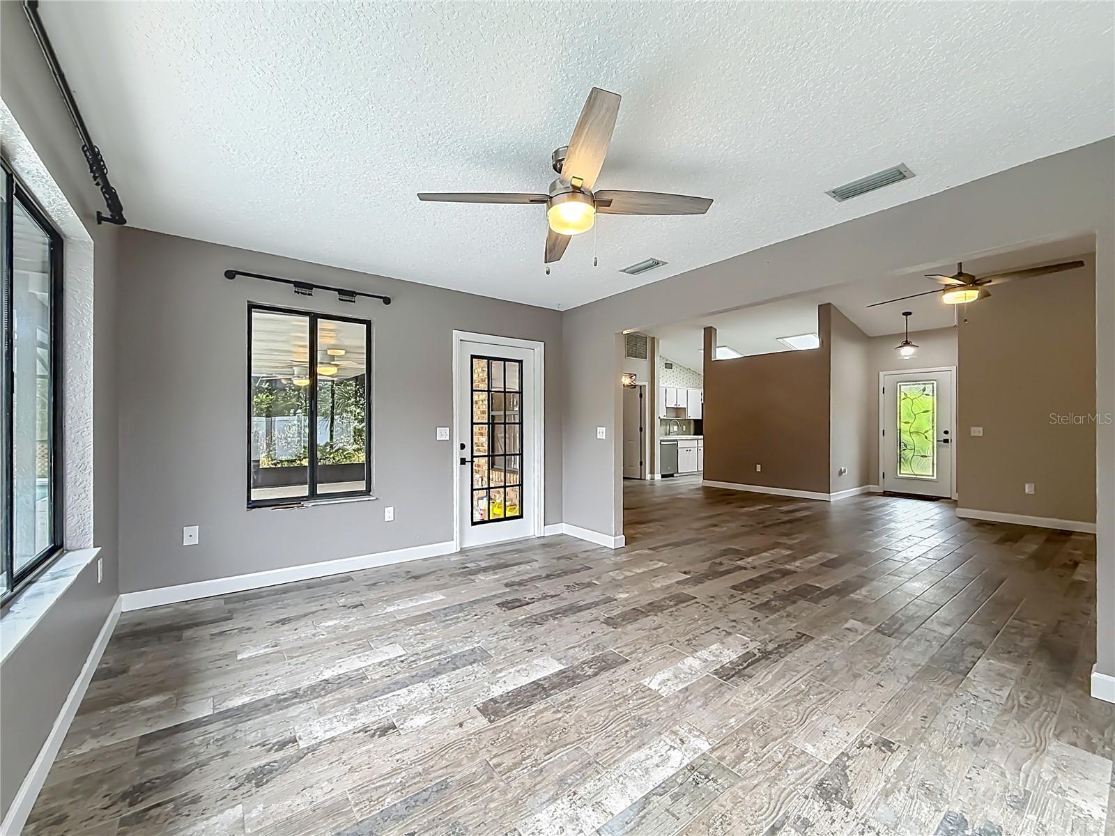 12208 WEDGEFIELD DR, GRAND ISLAND, FL, 32735