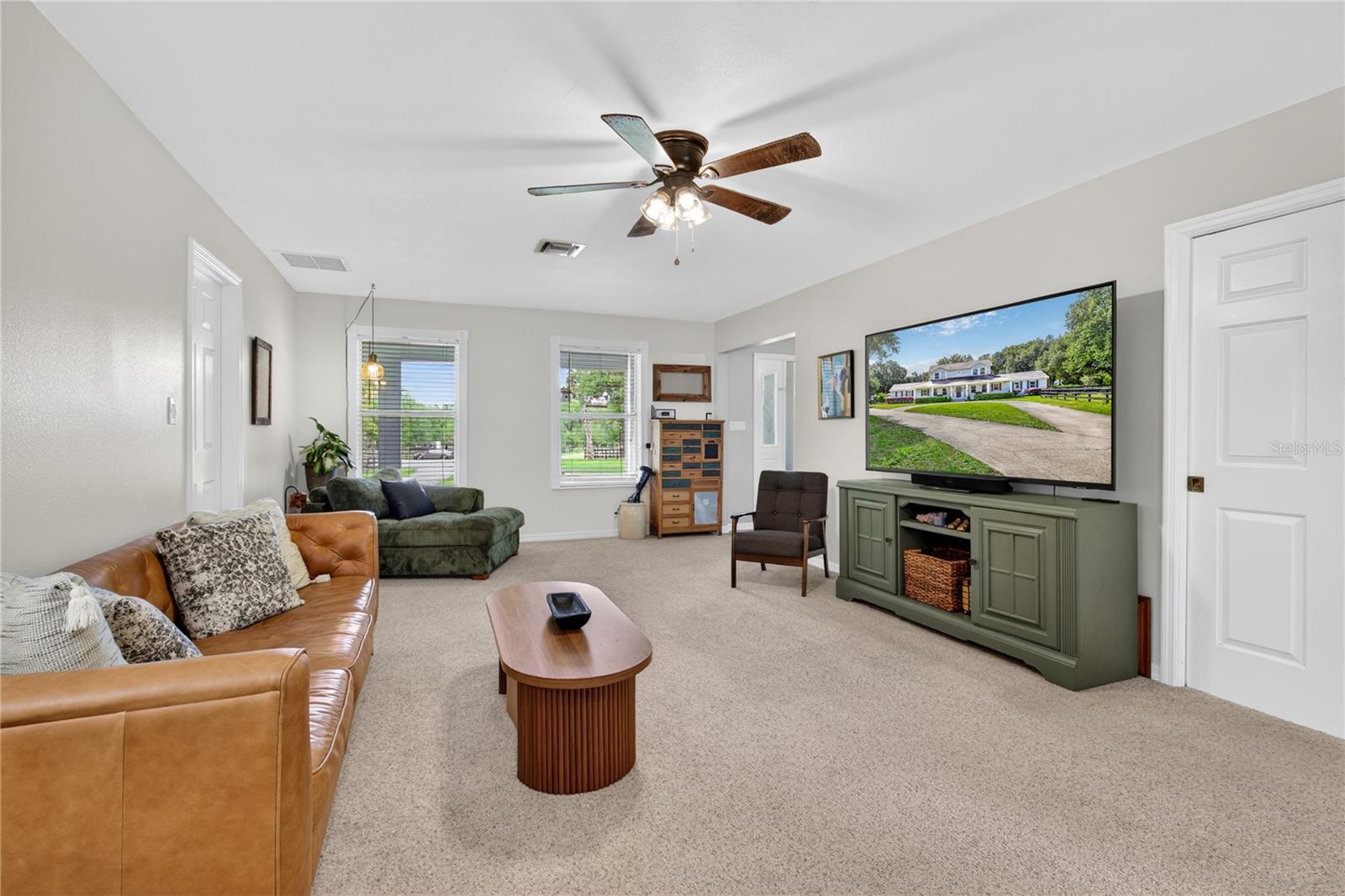 32040 CHESTNUT LN, SORRENTO, FL, 32776