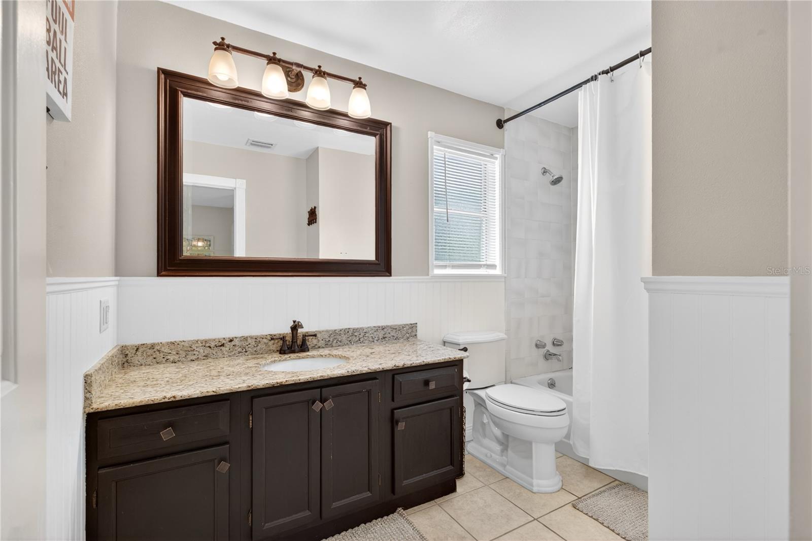 32040 CHESTNUT LN, SORRENTO, FL, 32776