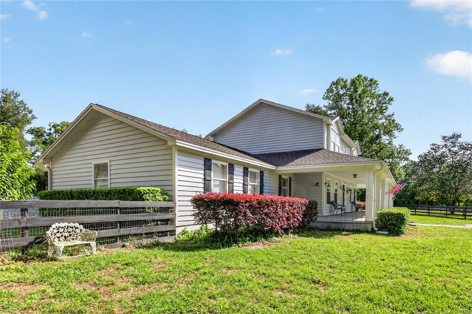 32040 CHESTNUT LN, SORRENTO, FL, 32776