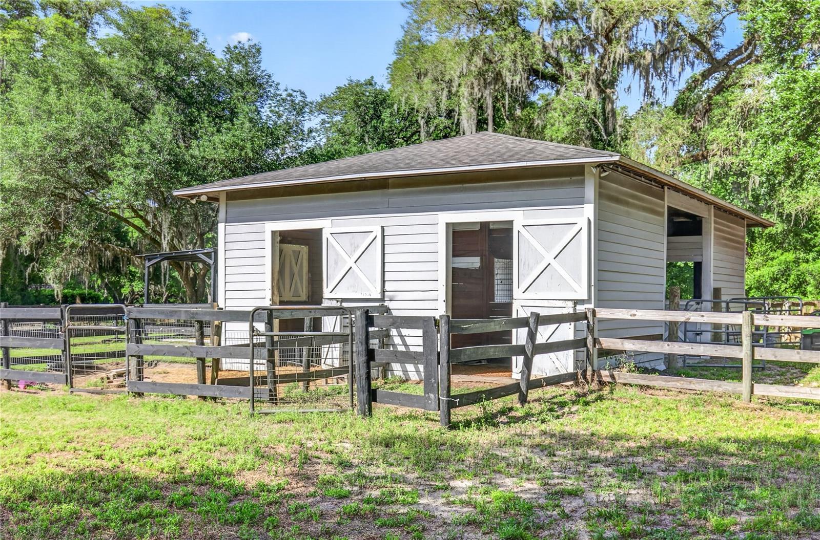 32040 CHESTNUT LN, SORRENTO, FL, 32776