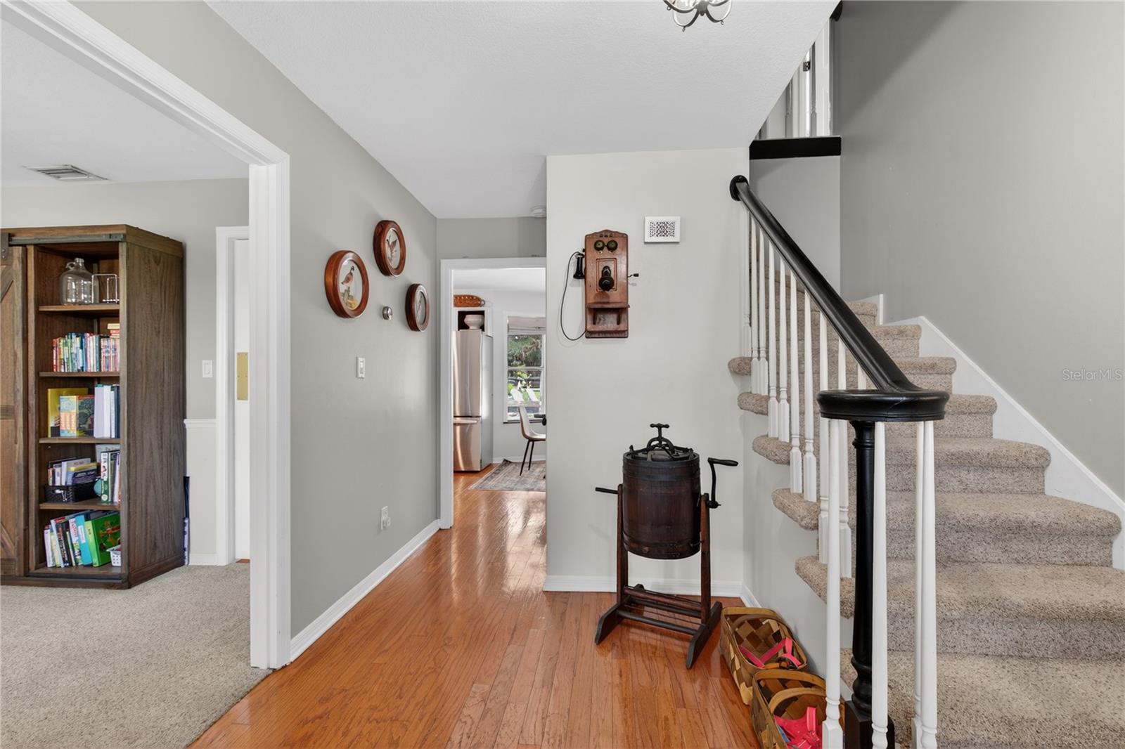 32040 CHESTNUT LN, SORRENTO, FL, 32776