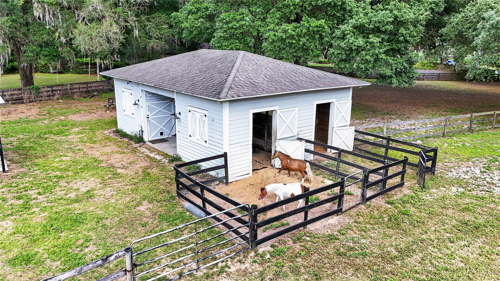 32040 CHESTNUT LN, SORRENTO, FL, 32776