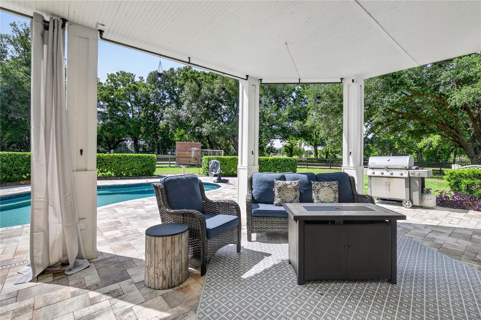 32040 CHESTNUT LN, SORRENTO, FL, 32776