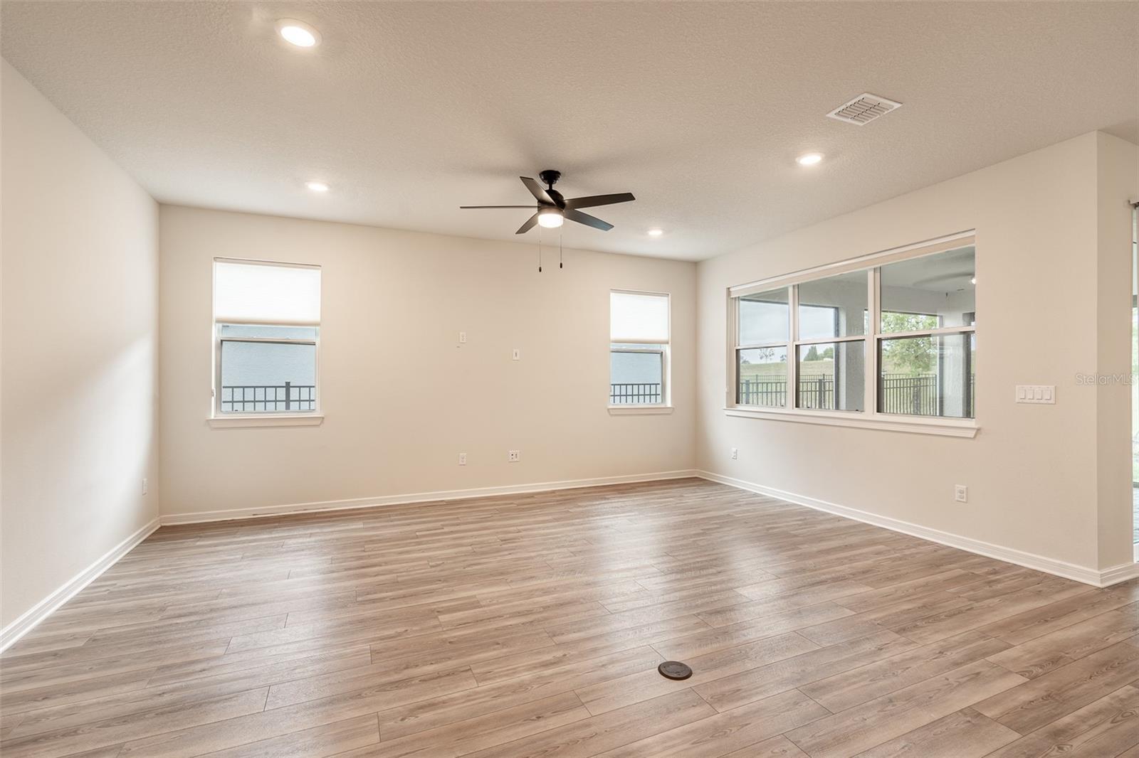 15966 WINDING BLUFF DR, MONTVERDE, FL, 34756