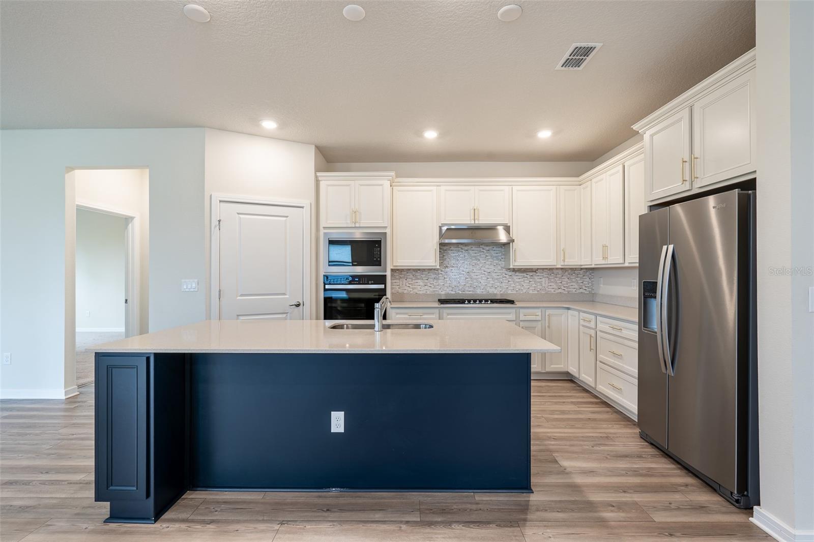 15966 WINDING BLUFF DR, MONTVERDE, FL, 34756