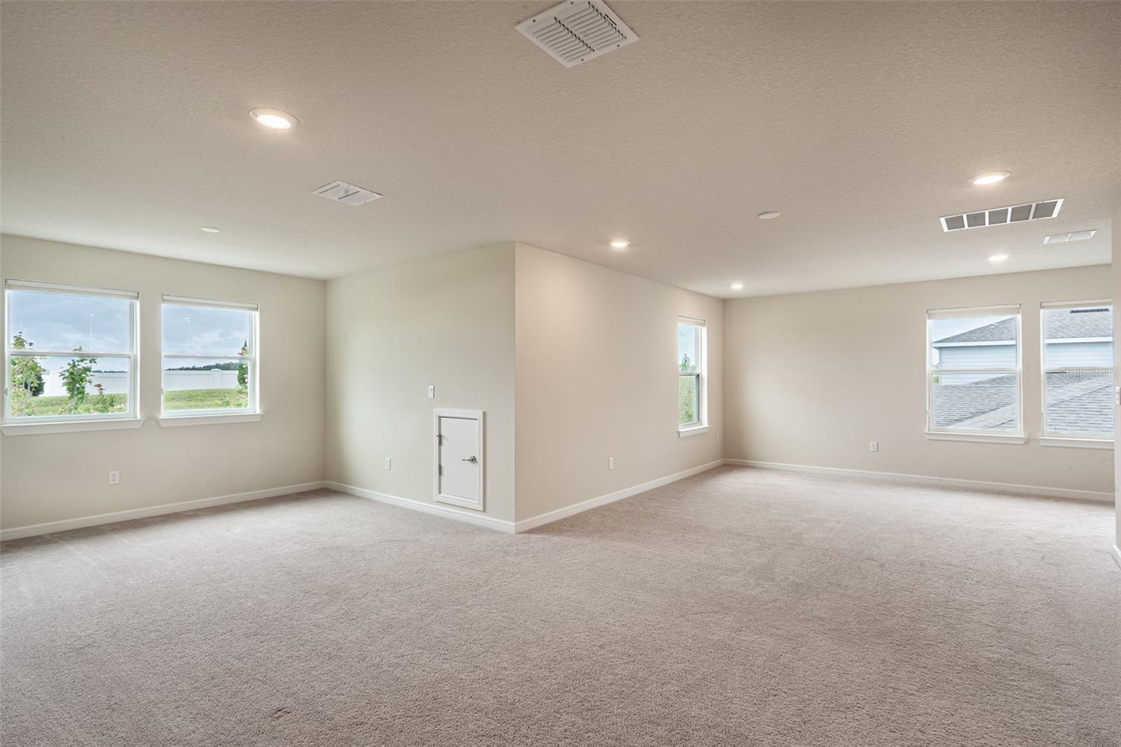 15966 WINDING BLUFF DR, MONTVERDE, FL, 34756