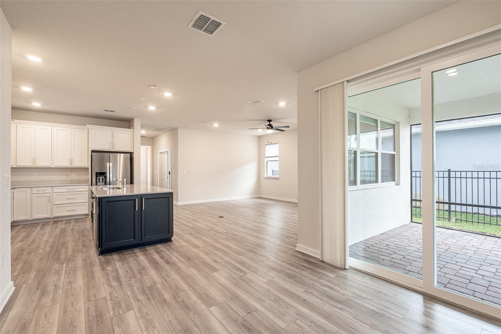 15966 WINDING BLUFF DR, MONTVERDE, FL, 34756