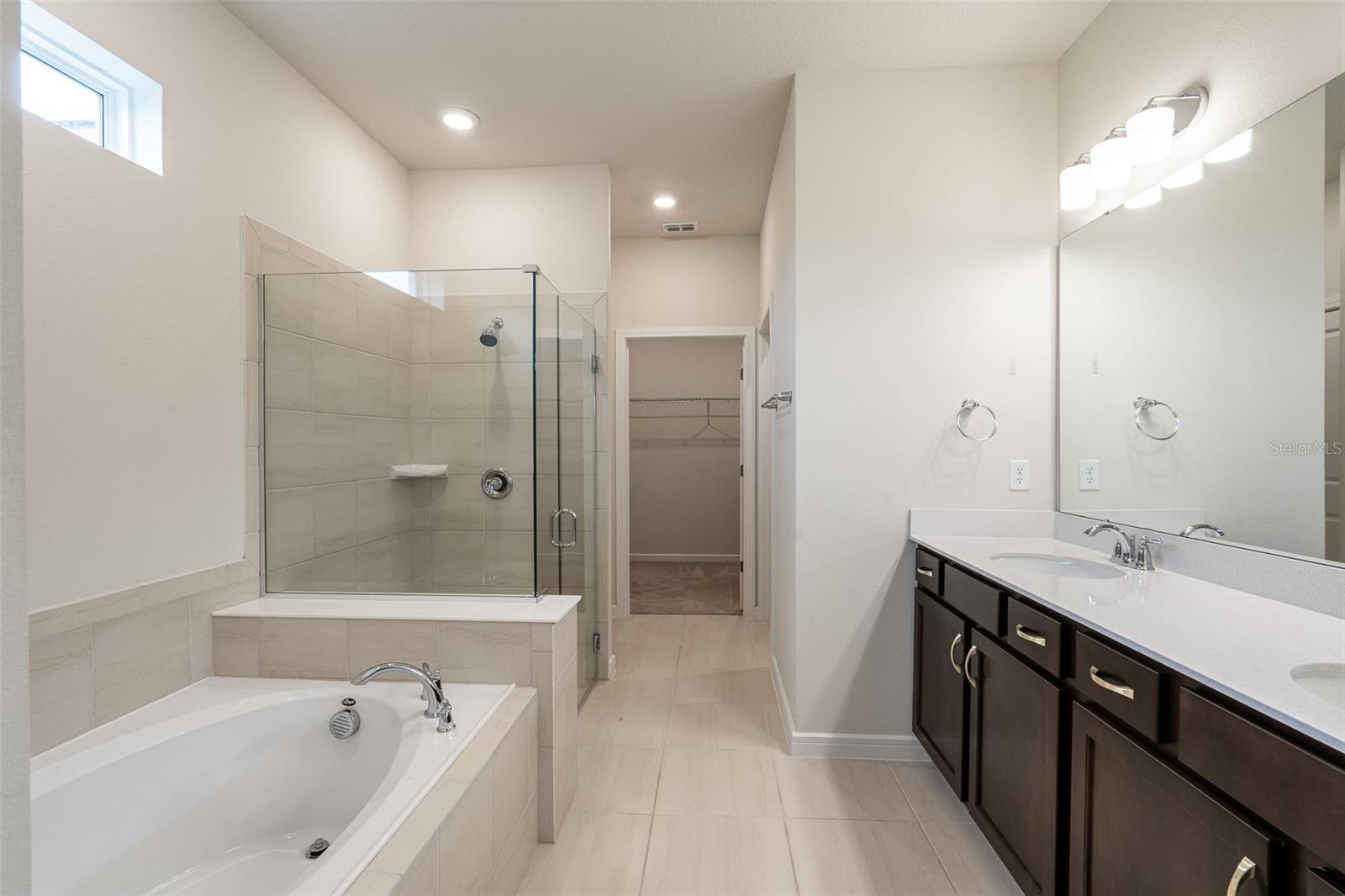 15966 WINDING BLUFF DR, MONTVERDE, FL, 34756