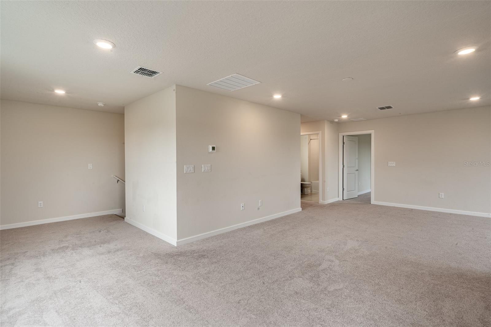 15966 WINDING BLUFF DR, MONTVERDE, FL, 34756