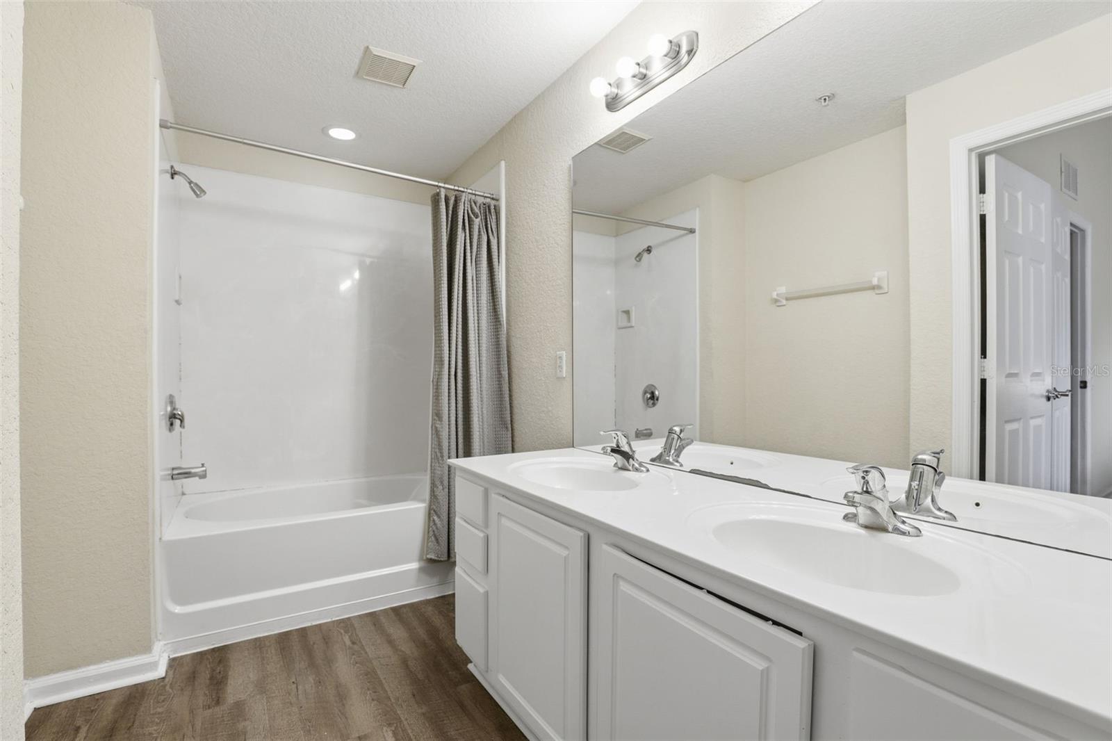 2896 POLVADERO LN #104, ORLANDO, FL, 32835