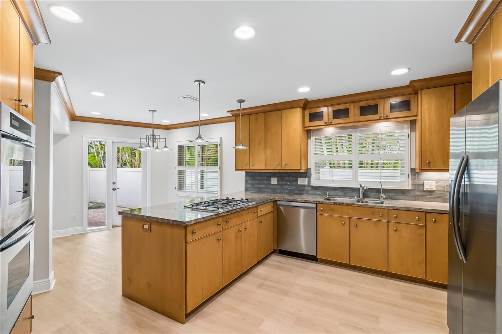 99 LADOGA AVE, TAMPA, FL, 33606