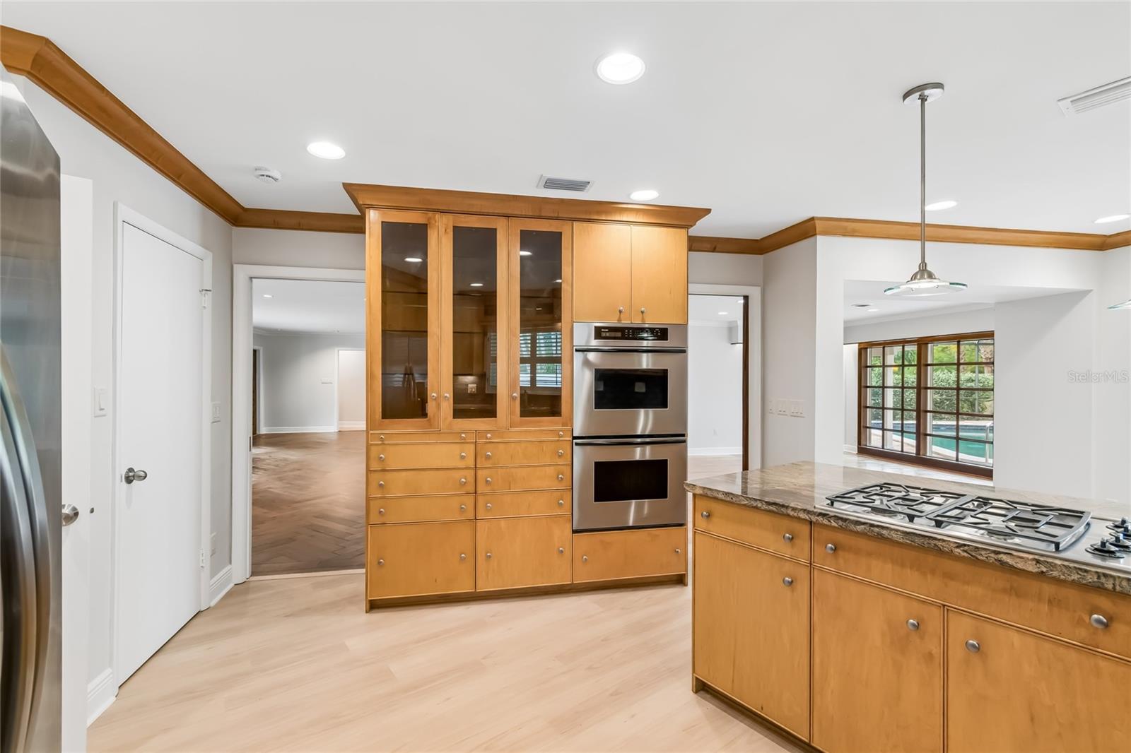 99 LADOGA AVE, TAMPA, FL, 33606