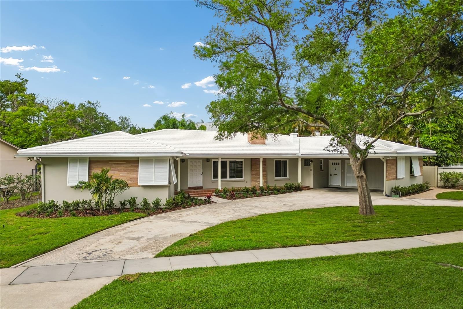 99 LADOGA AVE, TAMPA, FL, 33606