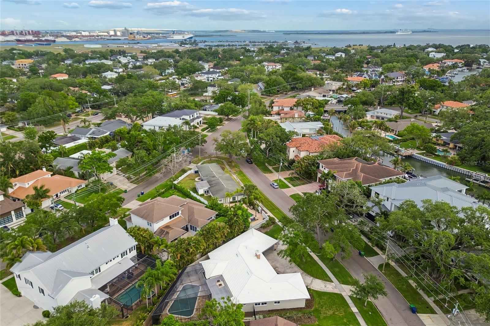 99 LADOGA AVE, TAMPA, FL, 33606