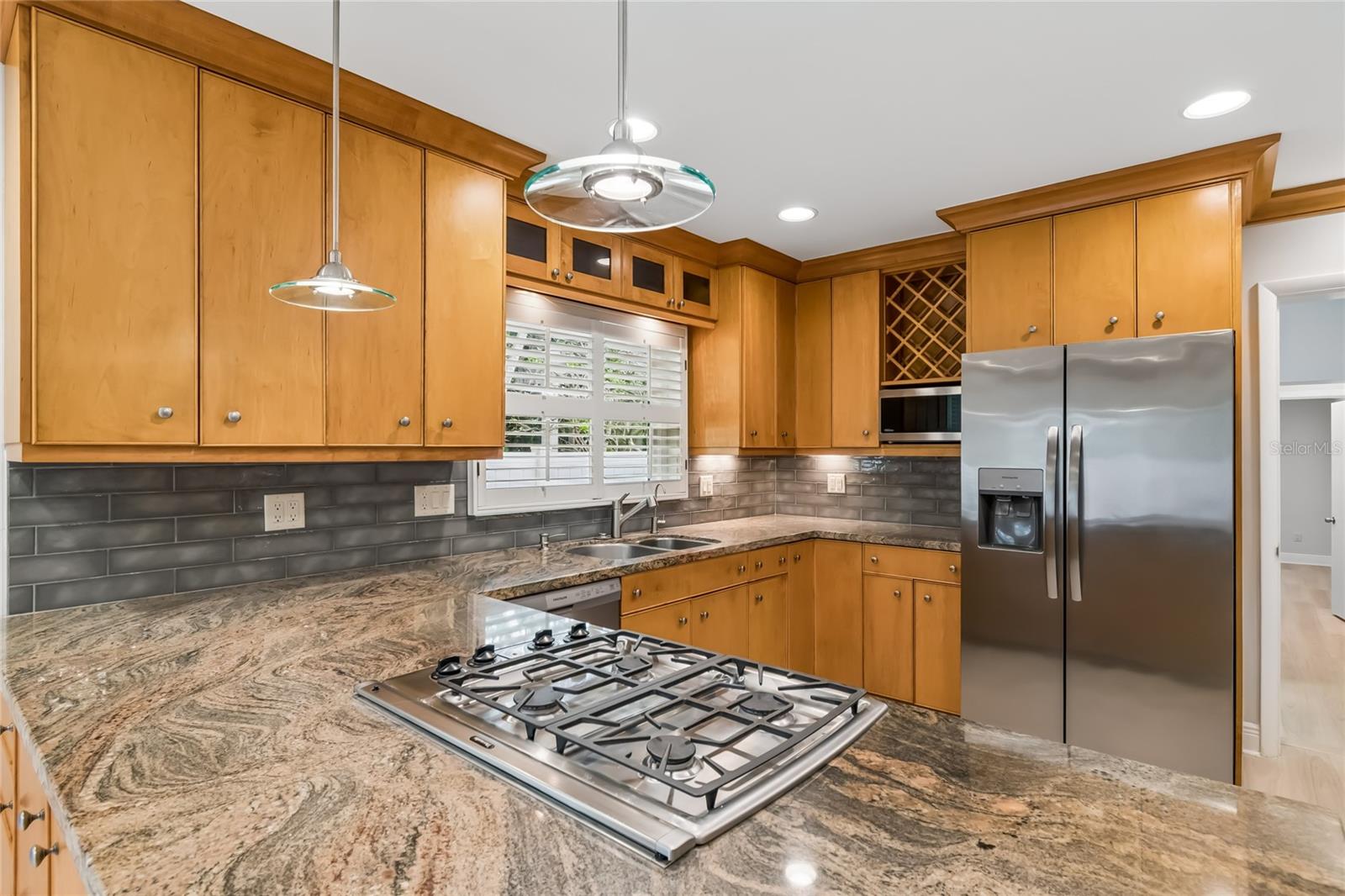 99 LADOGA AVE, TAMPA, FL, 33606