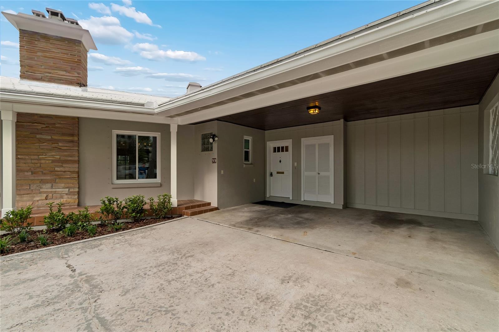 99 LADOGA AVE, TAMPA, FL, 33606