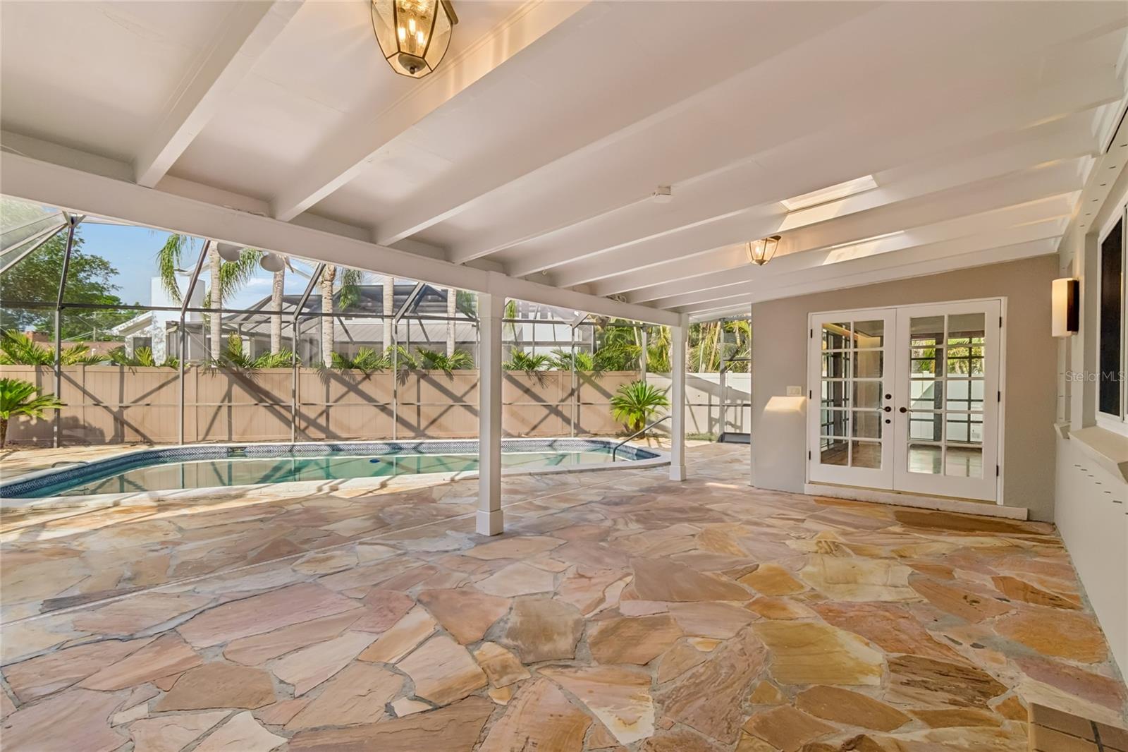 99 LADOGA AVE, TAMPA, FL, 33606