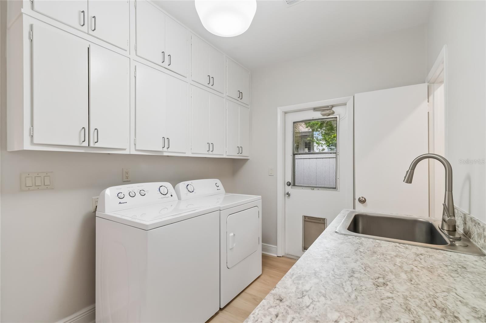 99 LADOGA AVE, TAMPA, FL, 33606