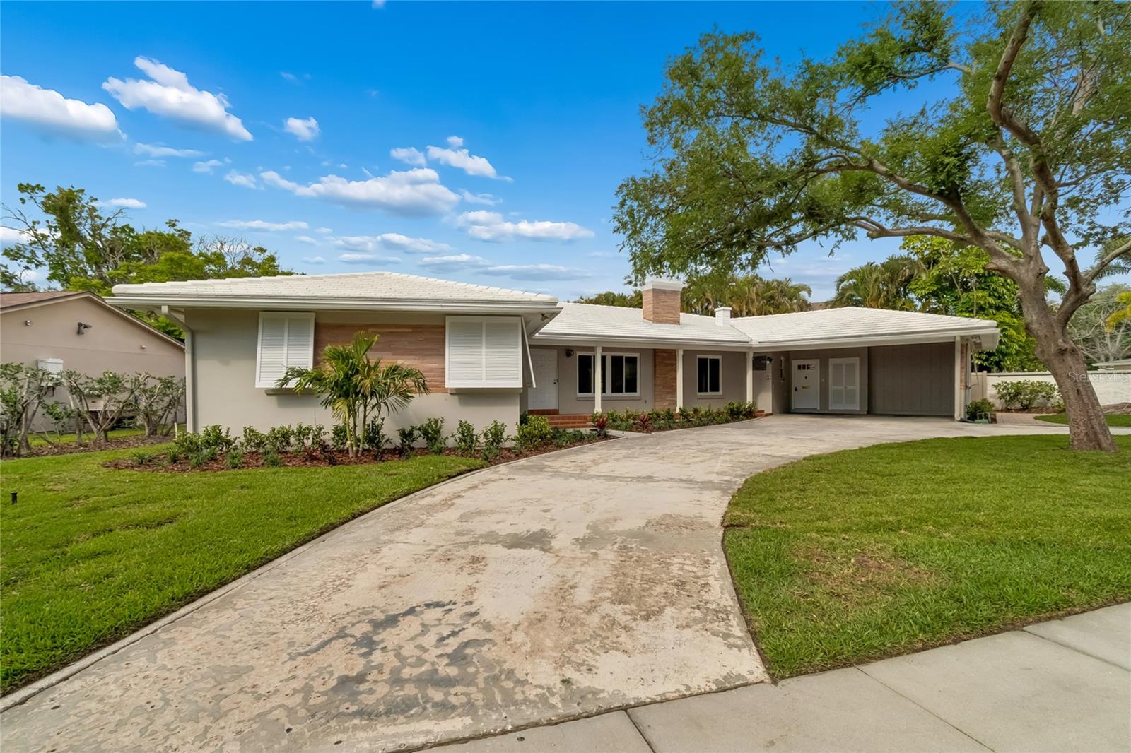 99 LADOGA AVE, TAMPA, FL, 33606