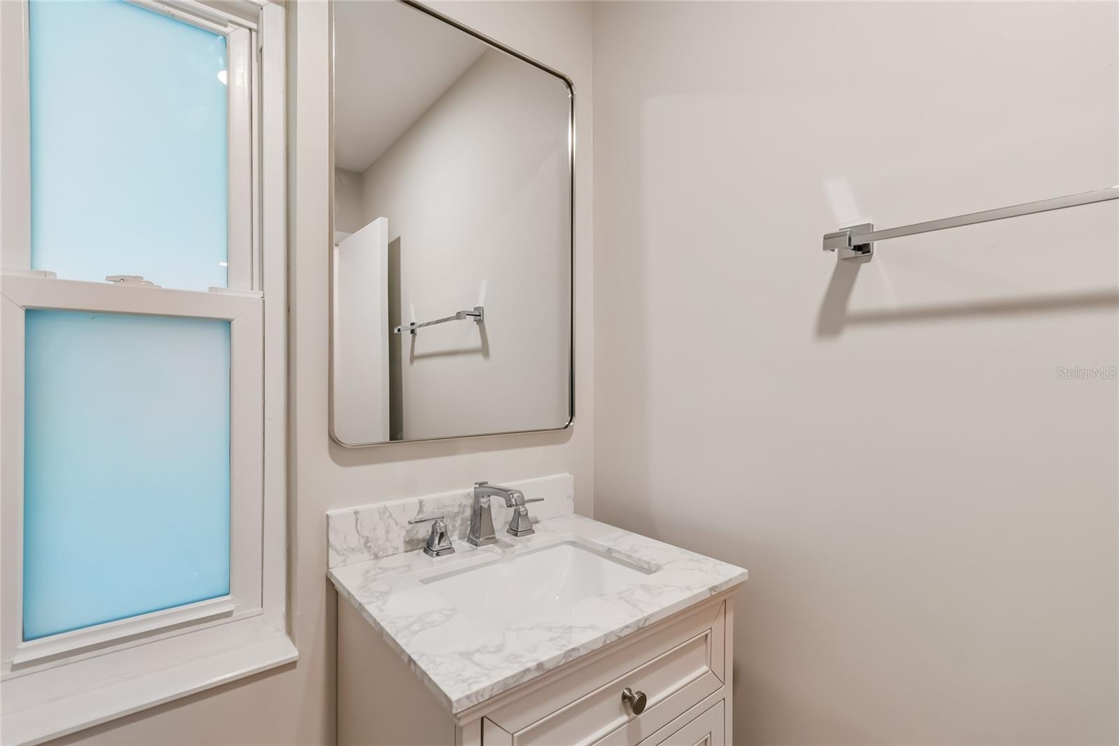 99 LADOGA AVE, TAMPA, FL, 33606