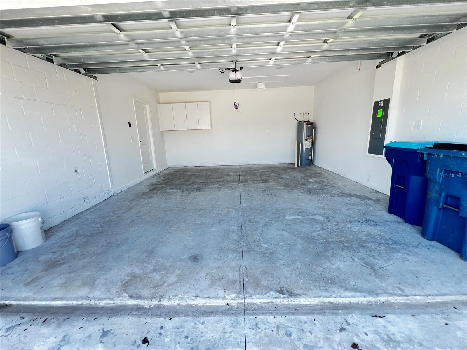 2010 PUNCH BOWL AVE, DAVENPORT, FL, 33837