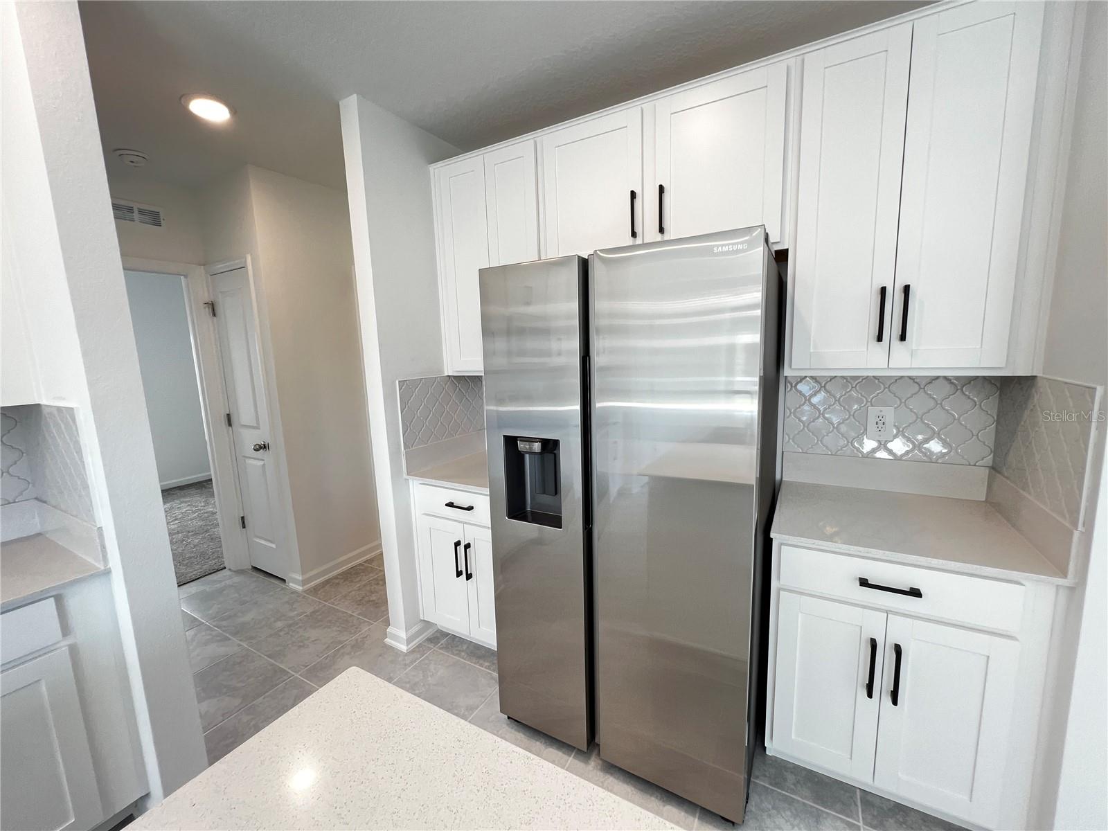 2010 PUNCH BOWL AVE, DAVENPORT, FL, 33837