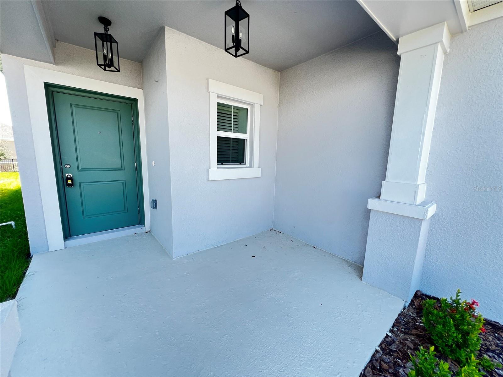 2010 PUNCH BOWL AVE, DAVENPORT, FL, 33837