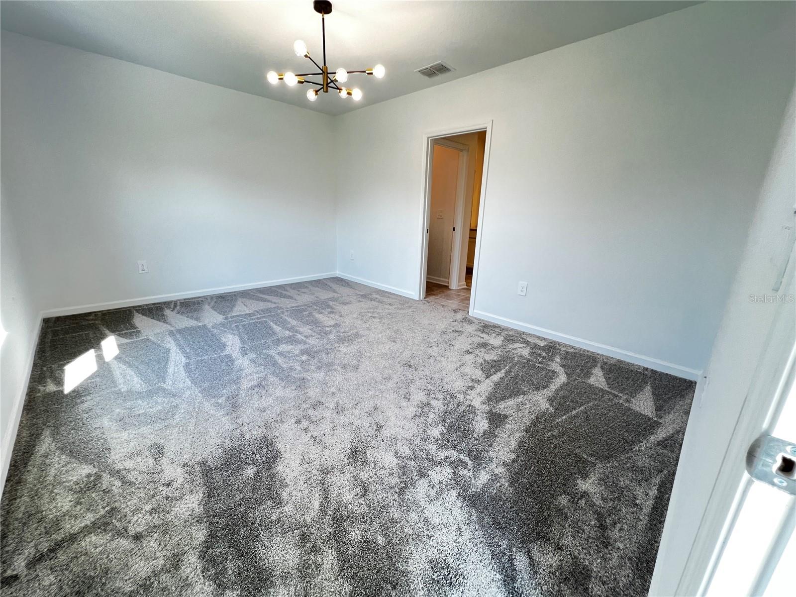 2010 PUNCH BOWL AVE, DAVENPORT, FL, 33837