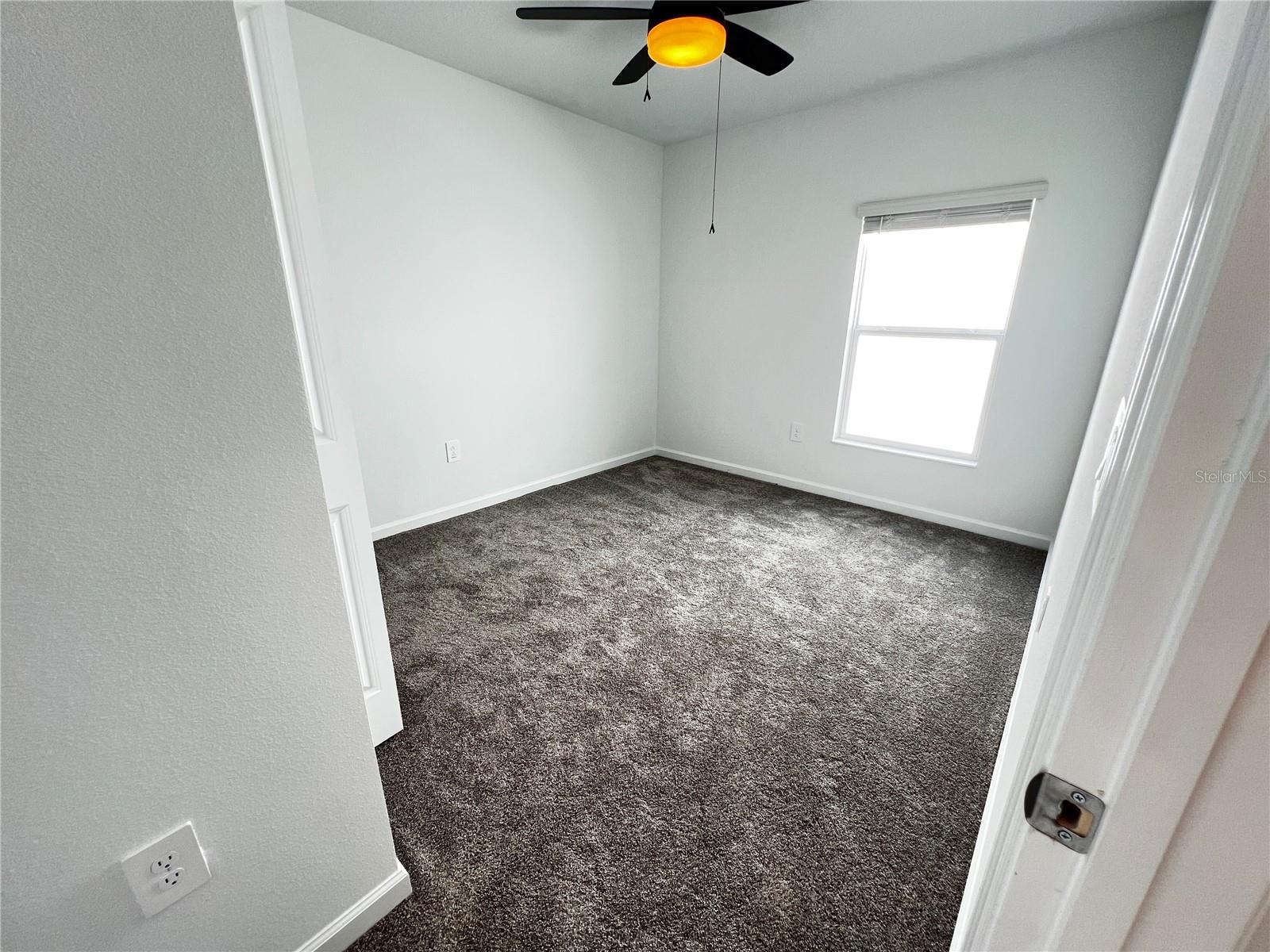 2010 PUNCH BOWL AVE, DAVENPORT, FL, 33837