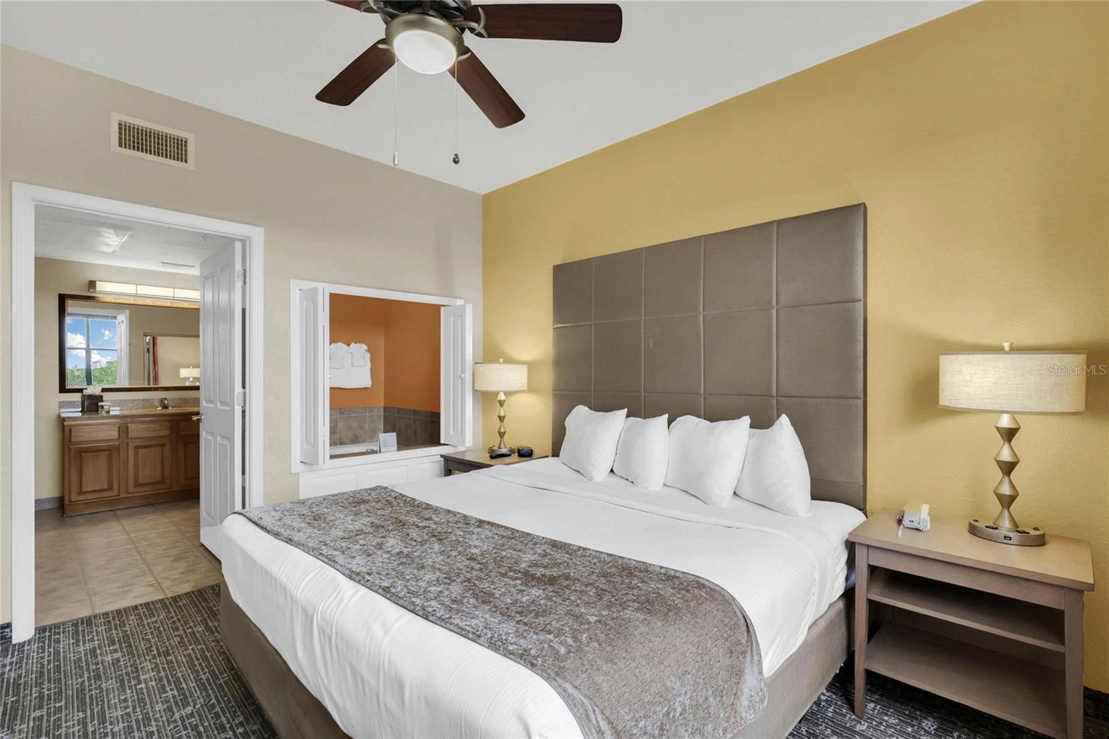 12527 FLORIDAYS RESORT DR #511E, ORLANDO, FL, 32821