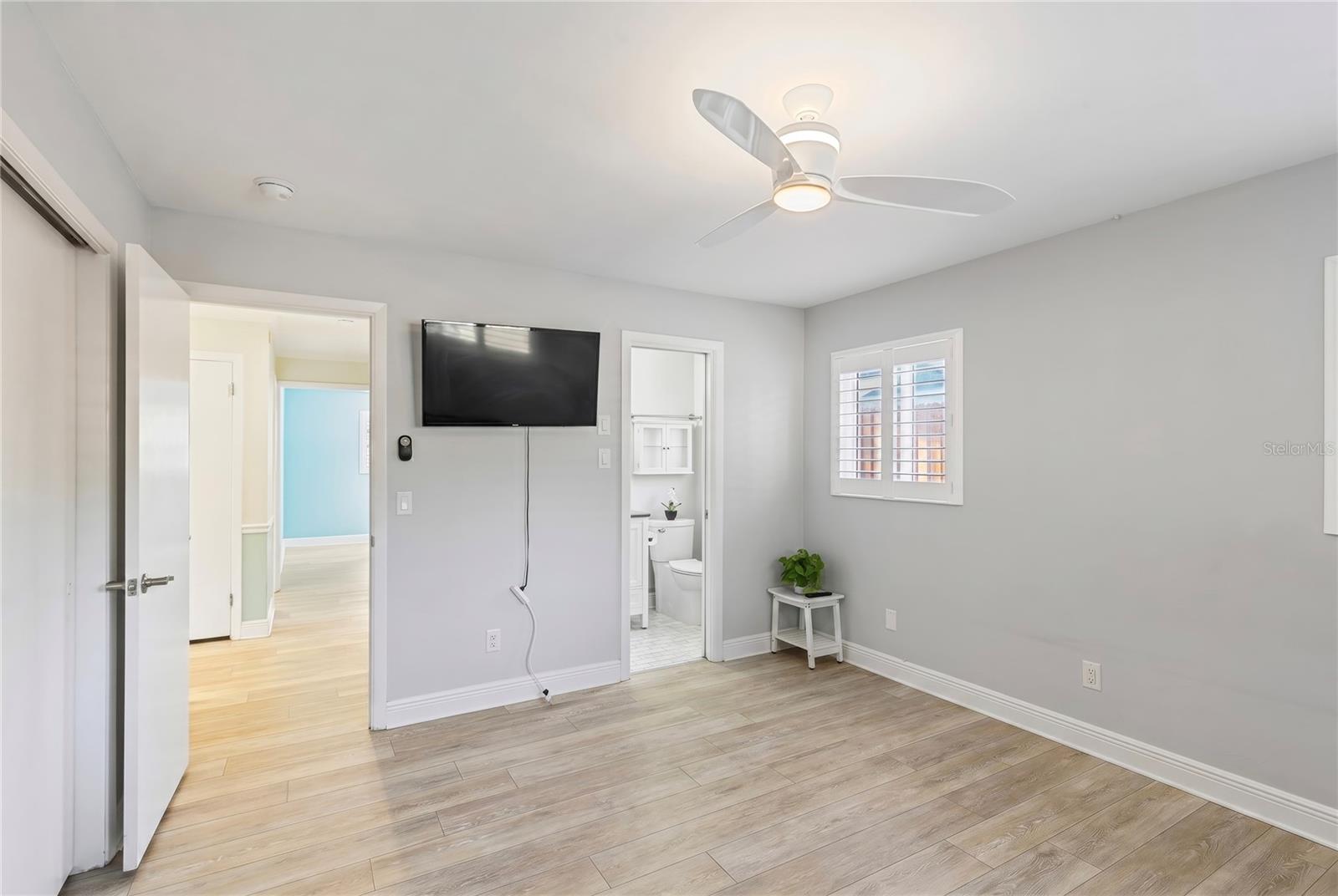 1109 S SAN REMO AVE, CLEARWATER, FL, 33756