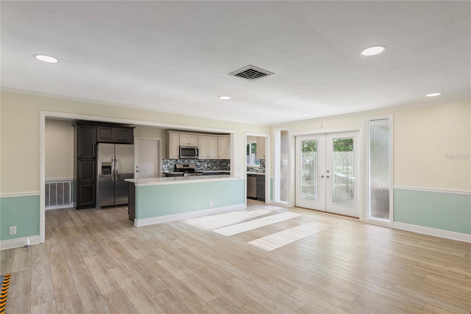 1109 S SAN REMO AVE, CLEARWATER, FL, 33756