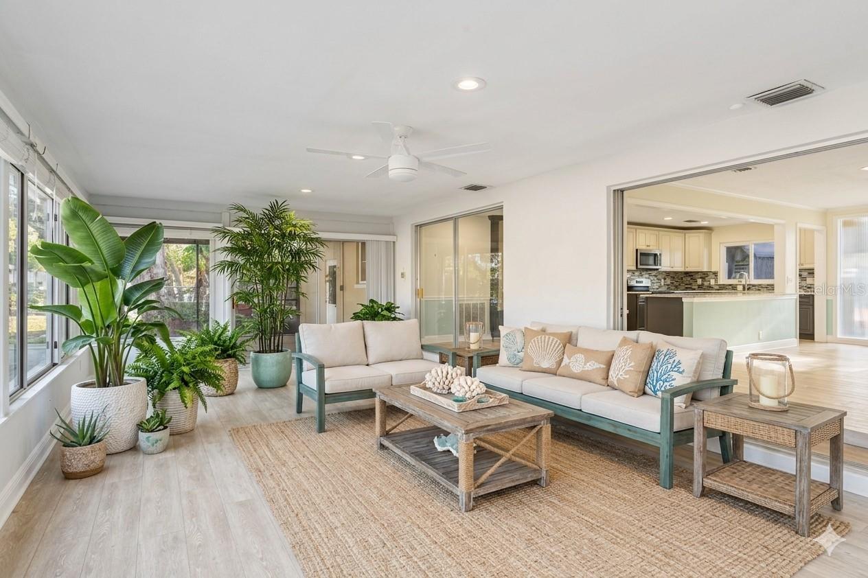 1109 S SAN REMO AVE, CLEARWATER, FL, 33756