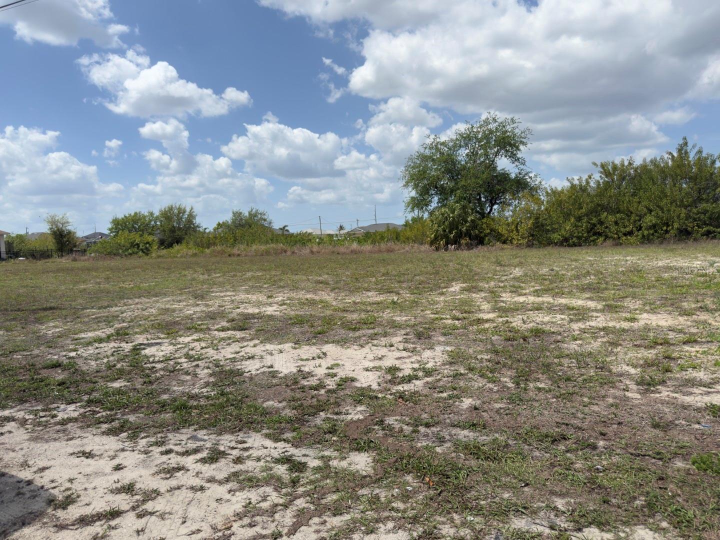 2206 NE 1ST PL, CAPE CORAL, FL, 33909