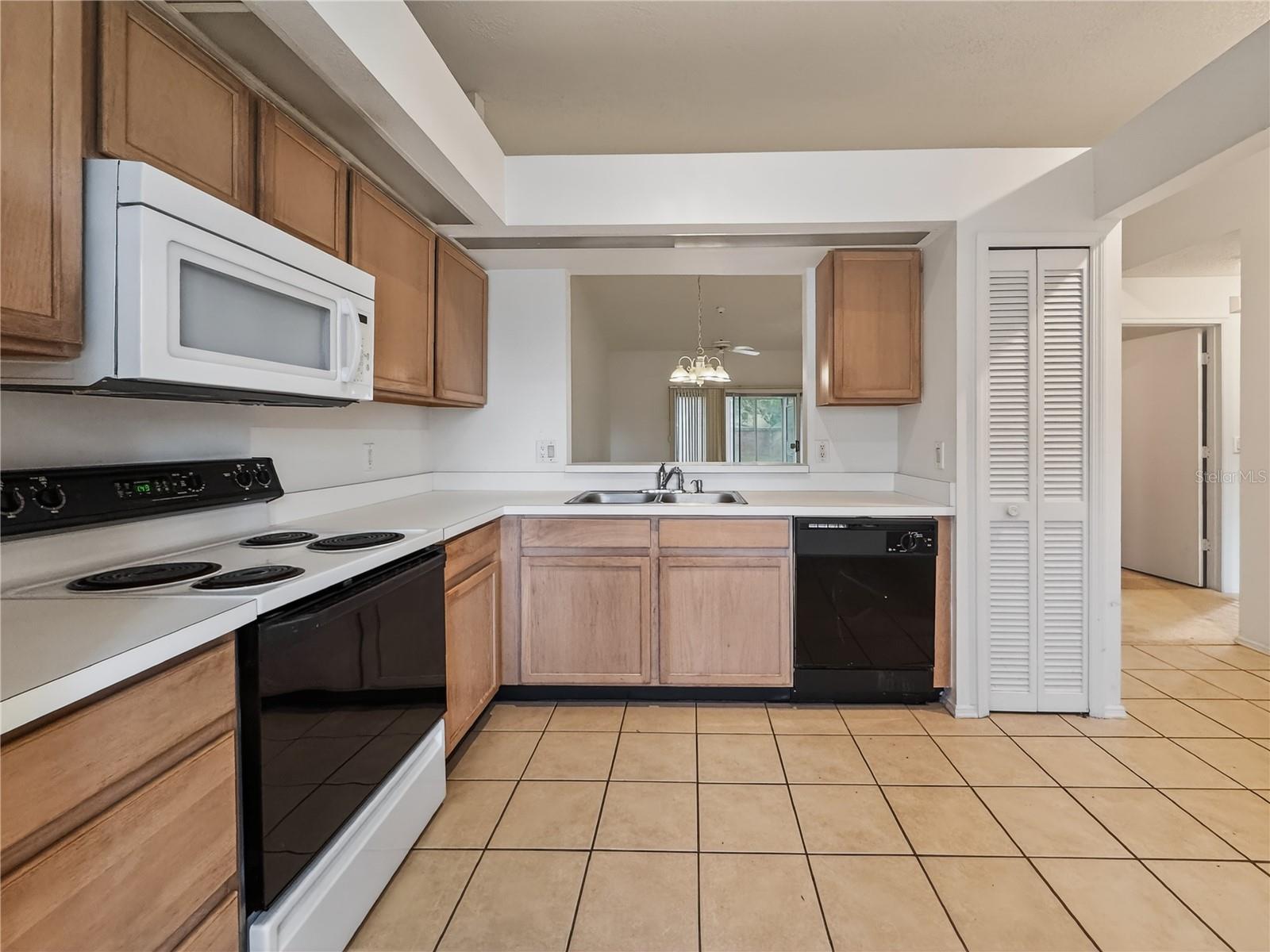 13530 SUMMERTON DR, ORLANDO, FL, 32824