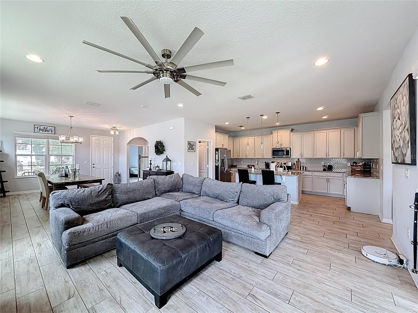 8150 GRAY KINGBIRD DR, WINTER GARDEN, FL, 34787