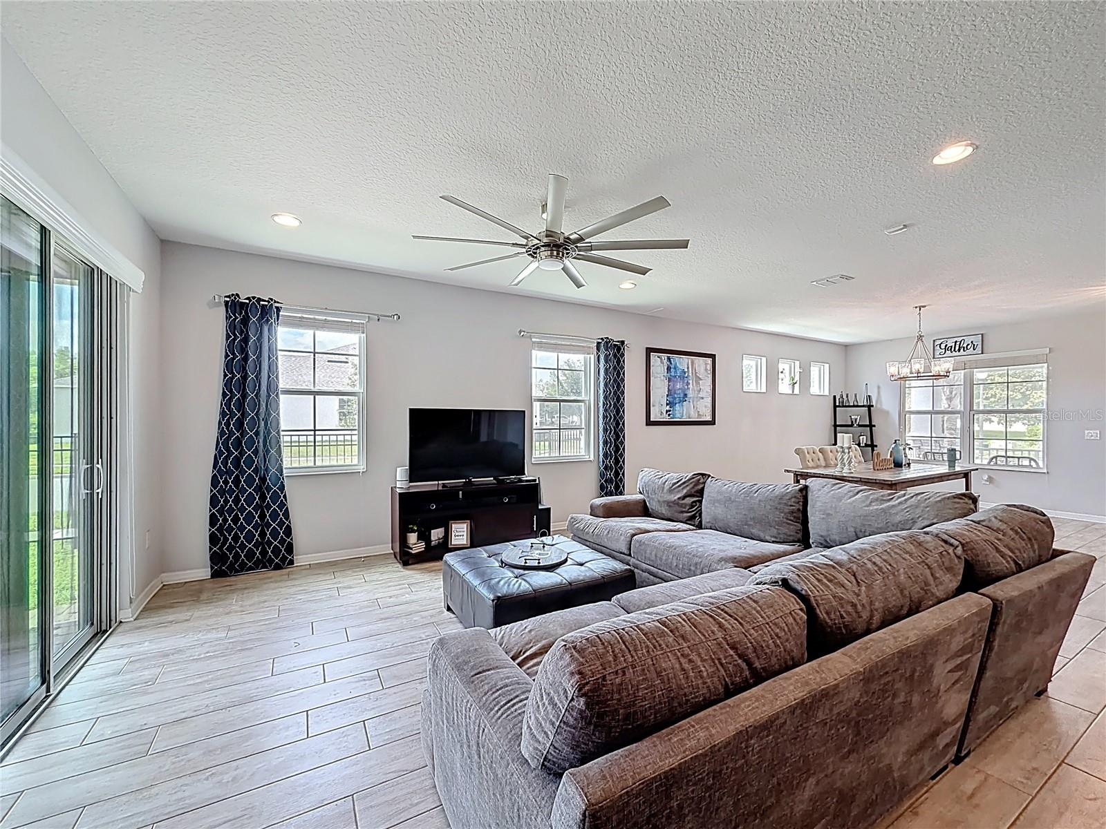 8150 GRAY KINGBIRD DR, WINTER GARDEN, FL, 34787