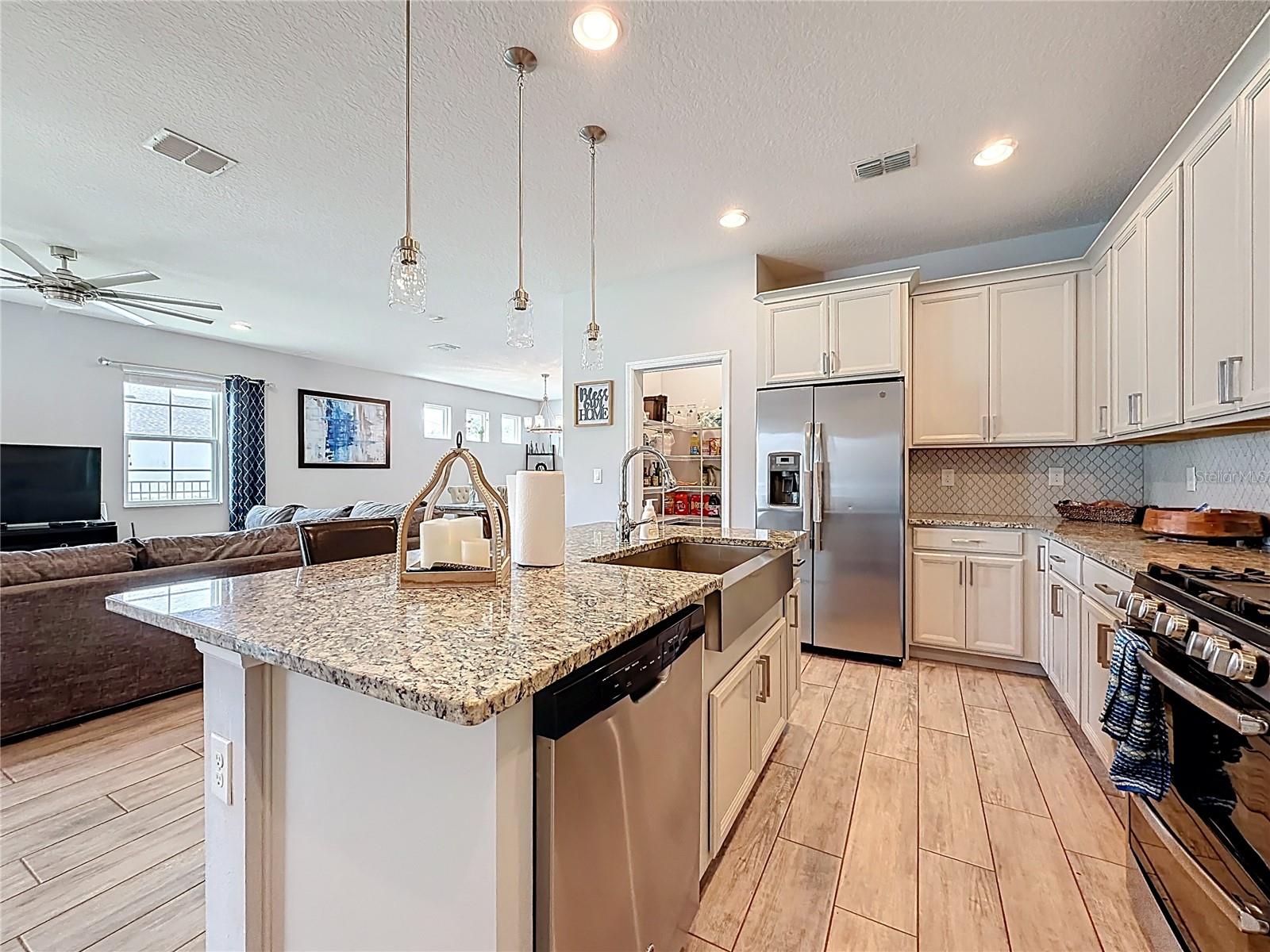 8150 GRAY KINGBIRD DR, WINTER GARDEN, FL, 34787