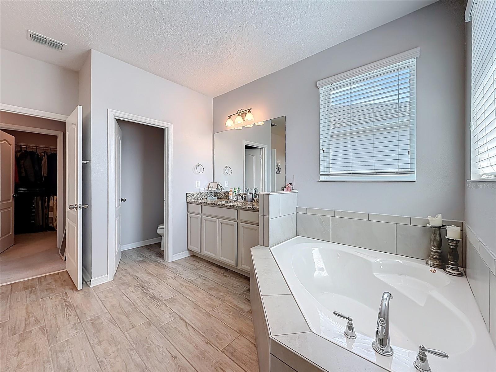 8150 GRAY KINGBIRD DR, WINTER GARDEN, FL, 34787