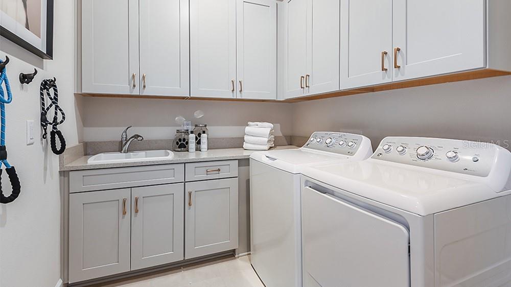 3226 ALBA CIR, BRADENTON, FL, 34211
