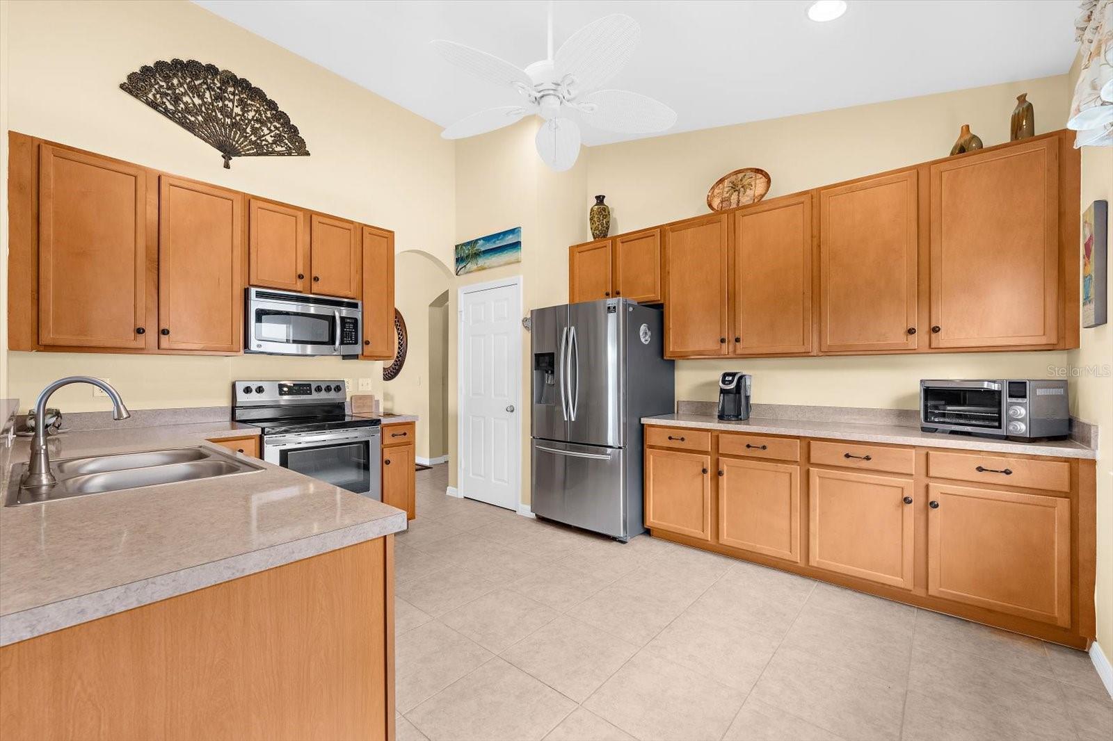 24033 CANAL ST, PUNTA GORDA, FL, 33980