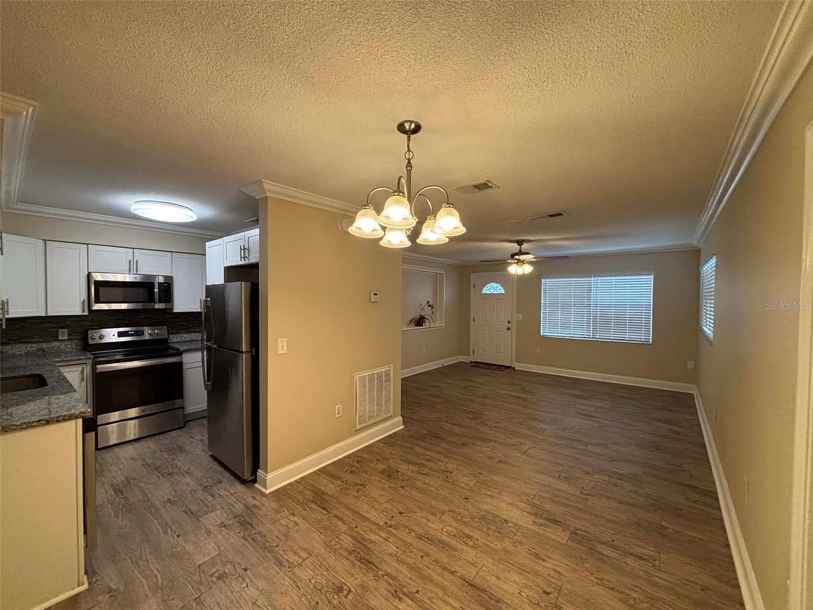 606 HOLT CIR, WINTER HAVEN, FL, 33880