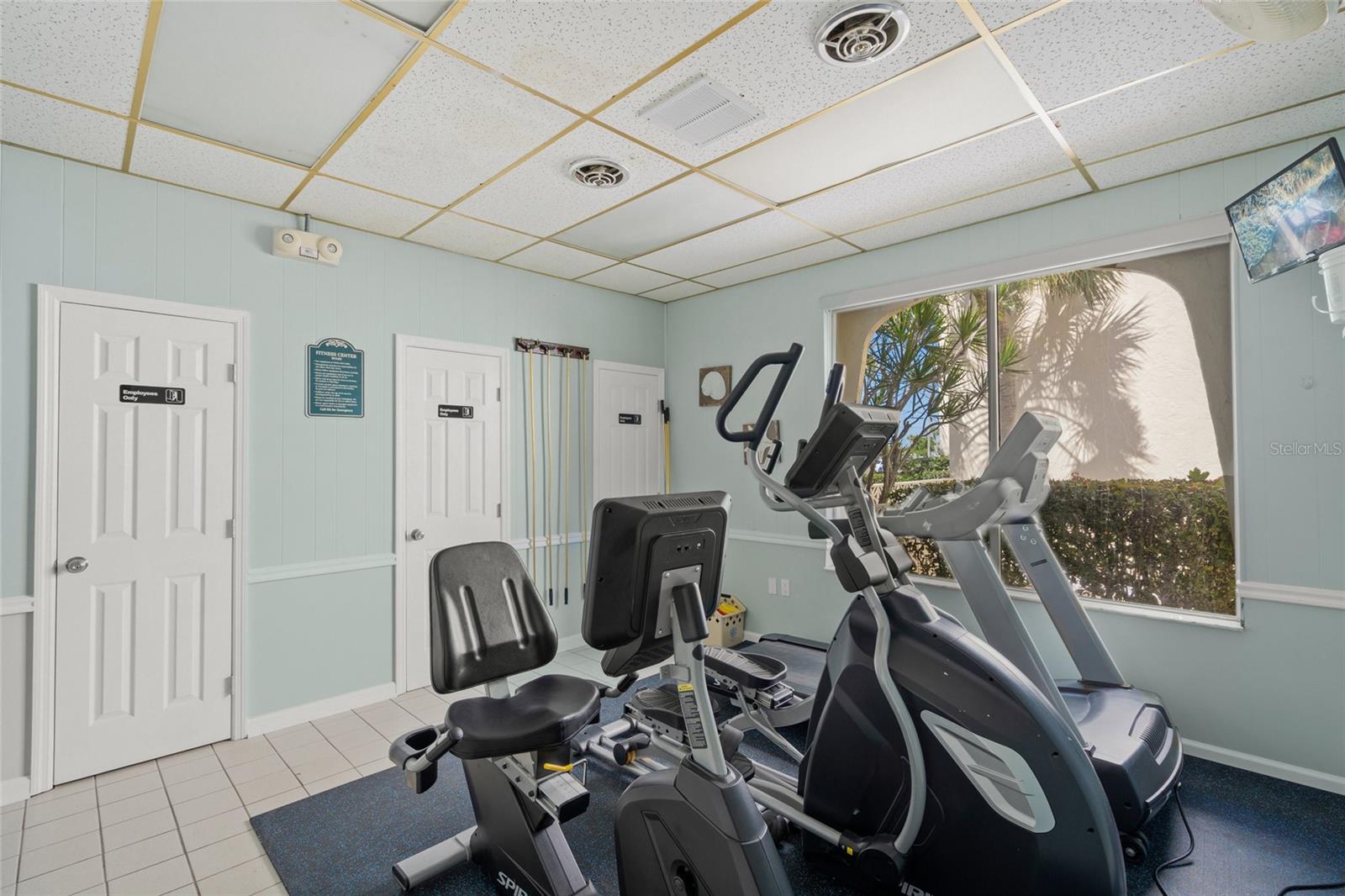 915 BEACH RD #215, SIESTA KEY, FL, 34242