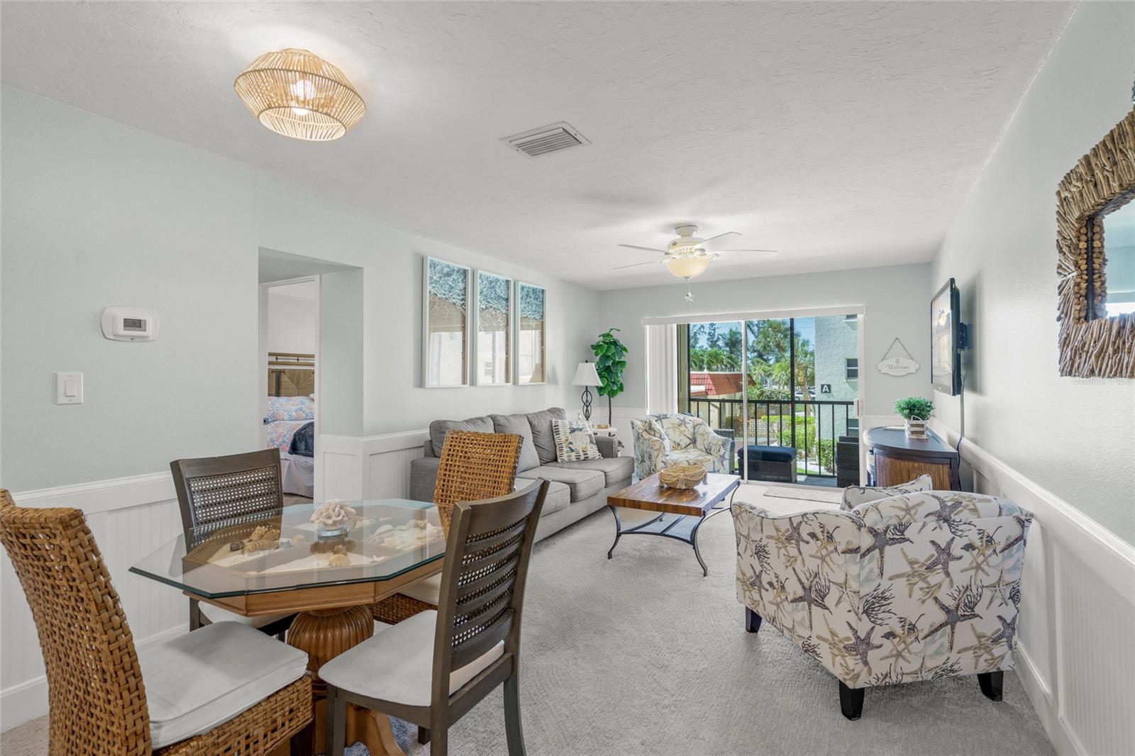 915 BEACH RD #215, SIESTA KEY, FL, 34242